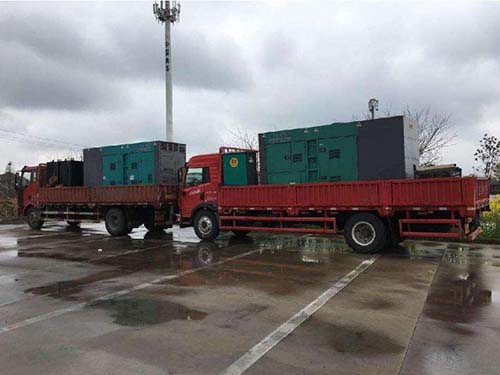 北安涂抹密封胶后，需要等待多长时间才能安装水冷式机油散热器密封件？